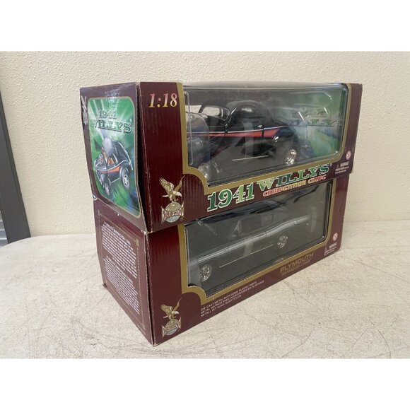 Lot of 2 Road Signature 1:18 Diecast 1969 Plymouth Barracuda & 1941 Willys Coupe - Picture 1 of 10